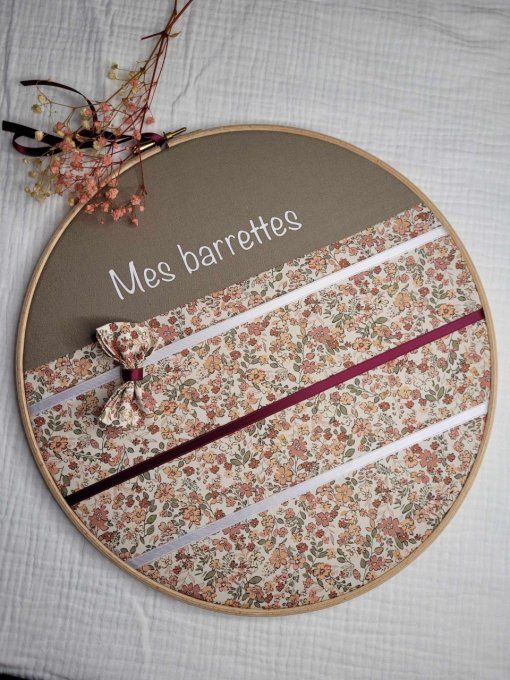 Porte barrette - Vert à fleurs