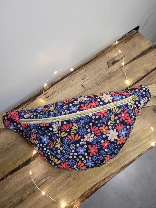 Sac banane matelassé fleurs