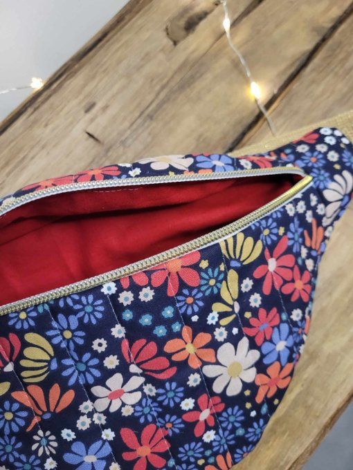 Sac banane matelassé fleurs