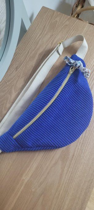 Sac banane velours bleu
