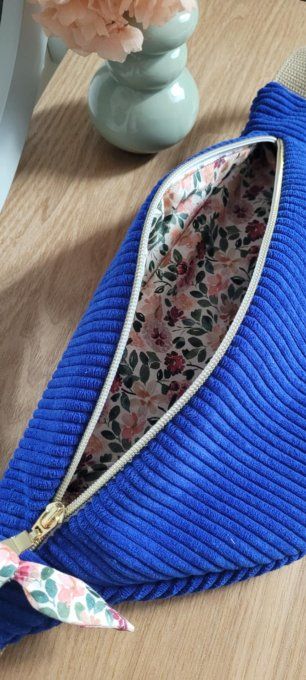 Sac banane velours bleu roy