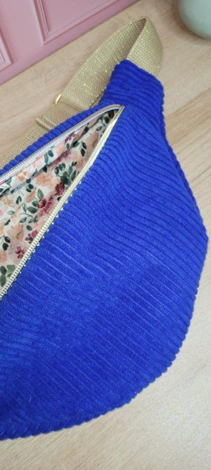 Sac banane velours bleu roy